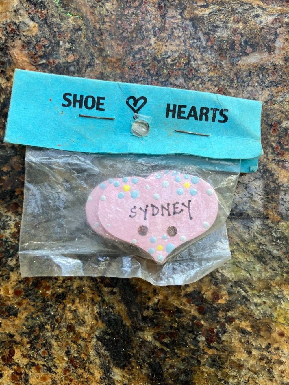 💖🆕 Vintage NOS "Sydney" Shoe Hearts – New Sealed Personalized Shoe Clips 🎀✨
